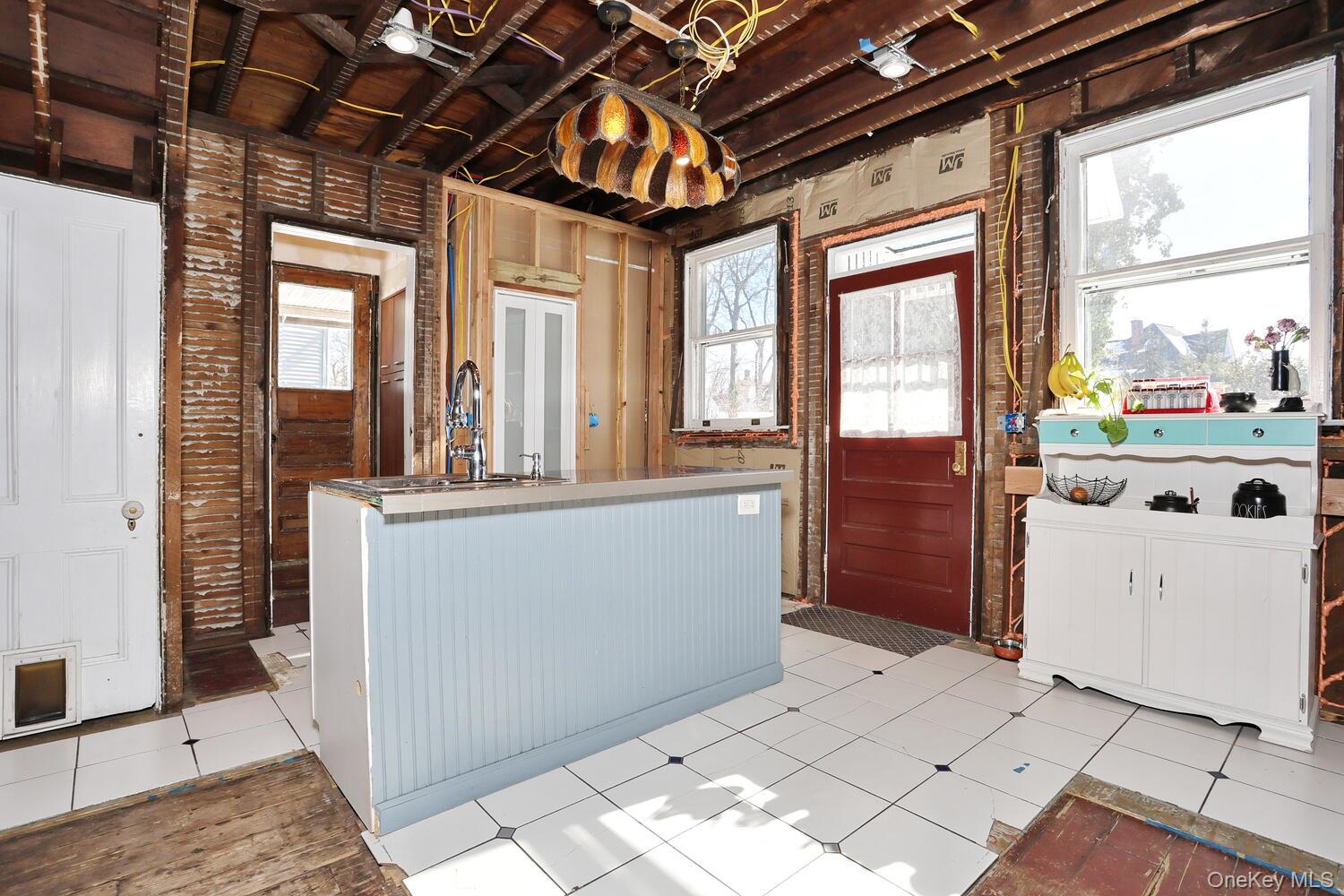 7 Clinton Place, Suffern, NY 10901