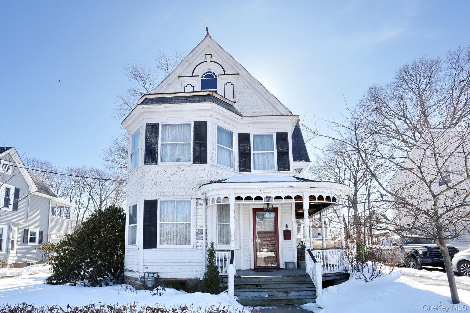 7 Clinton Place, Suffern, NY 10901