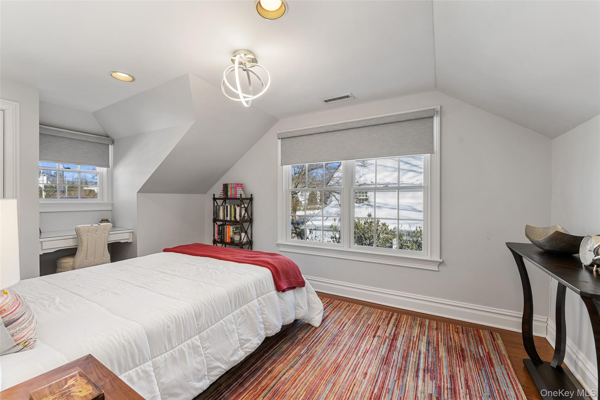 7 Lenox Place, Scarsdale, NY 10583