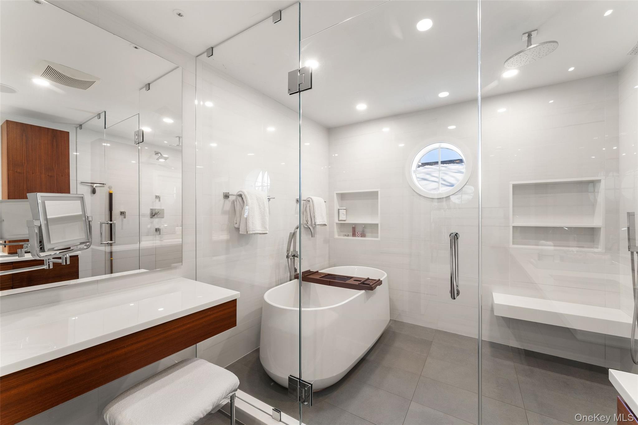 7 Lenox Place, Scarsdale, NY 10583