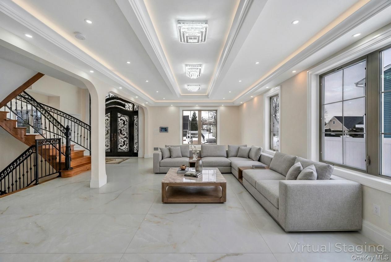 2481 Putnam Drive, East Meadow, NY 11554