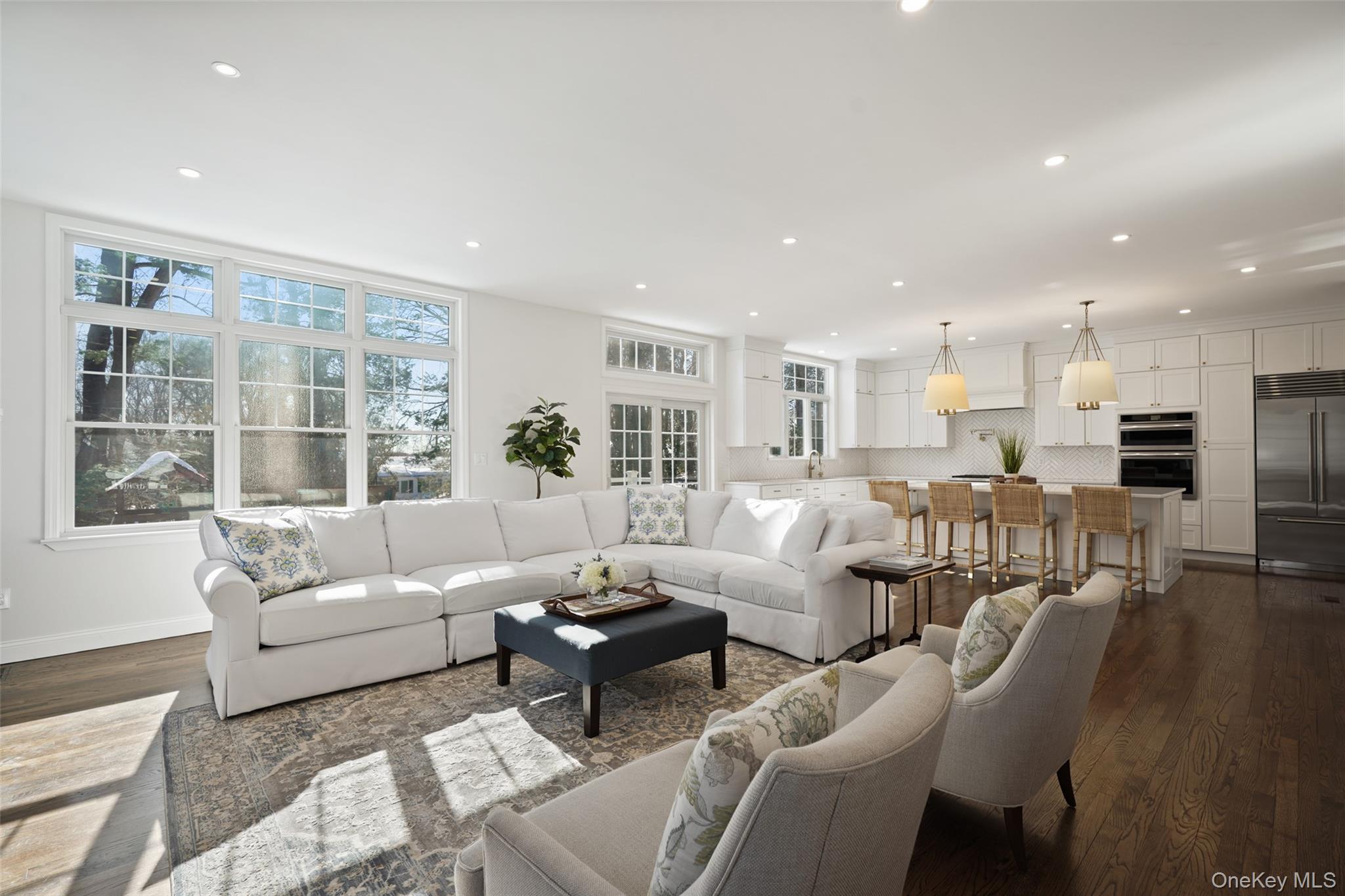 10 Carlton Lane, Rye Brook, NY 10573