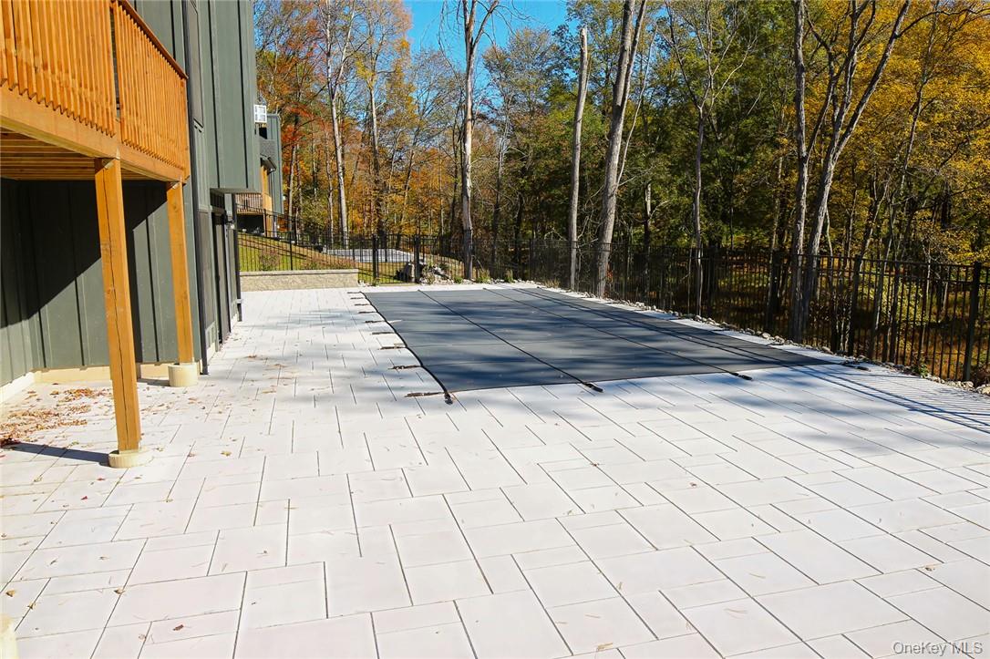 41 Fern Wood Way, Montgomery, NY 12549