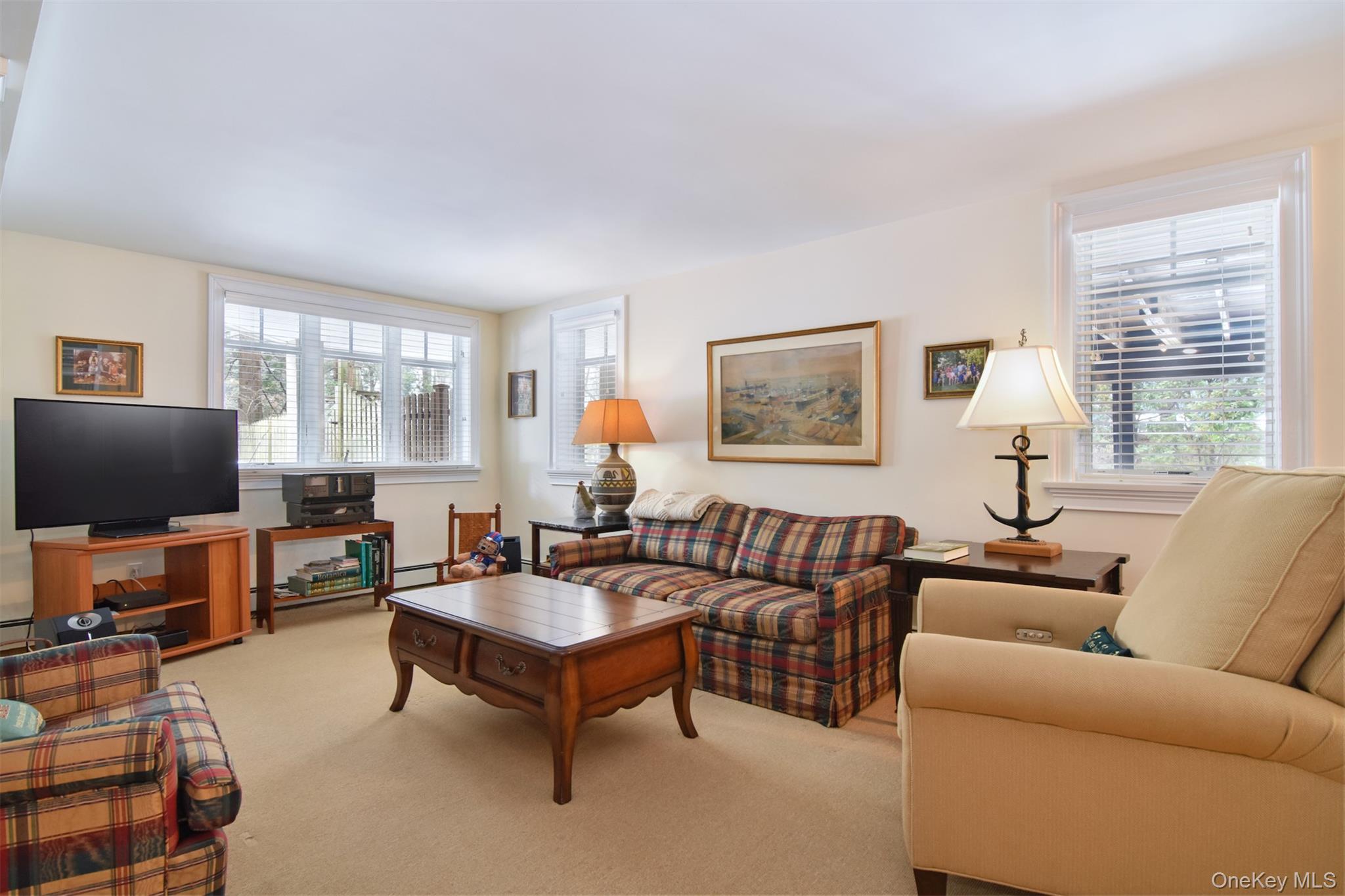 8 Barney Park, Irvington, NY 10533