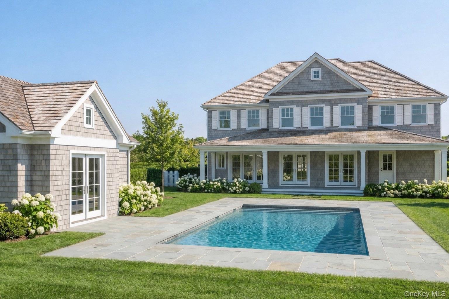 39 Hildreth Street, Southampton, NY 11968