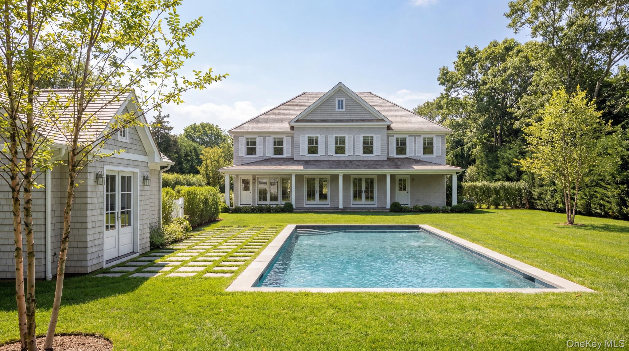 39 Hildreth Street, Southampton, NY 11968