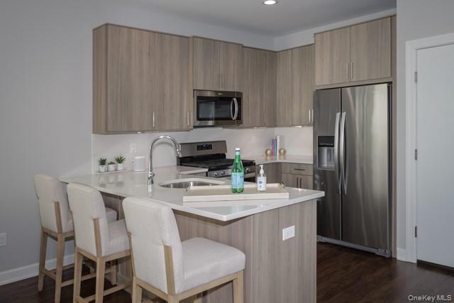 155 Sutton Court # 155, Mount Sinai, NY 11766