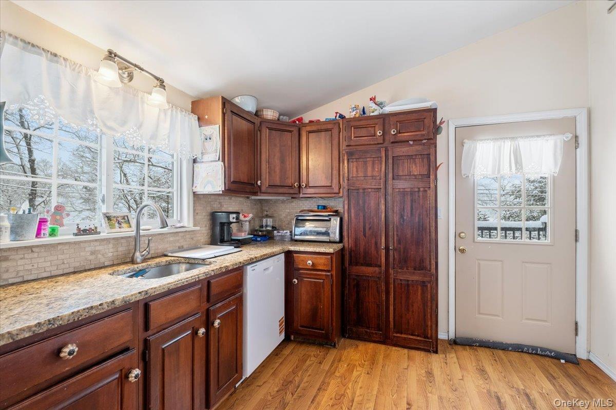 4 Beachway Drive, Holmes, NY 12531