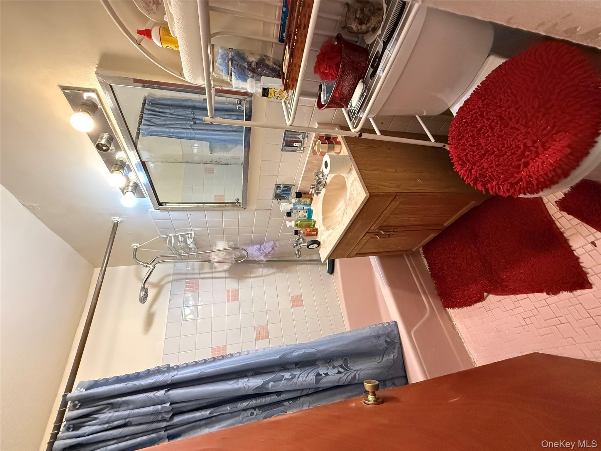 4013 De Reimer Avenue, Bronx, NY 10466