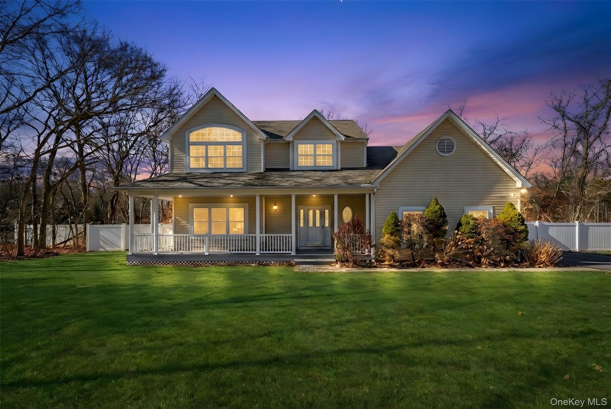 36 S. Cozine Road, Center Moriches, NY 11934