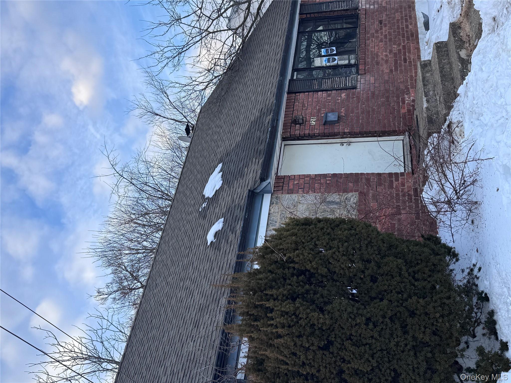 728 Martin Drive, Uniondale, NY 11553