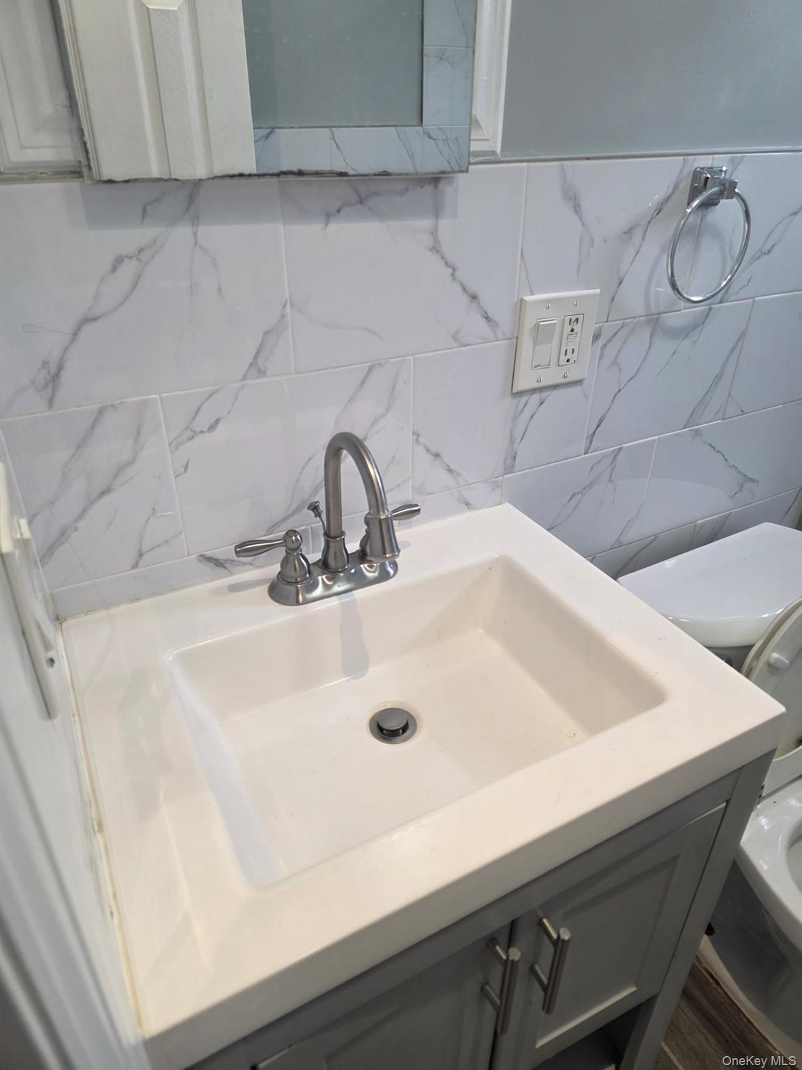 238 Lawrence Avenue # 1, Lawrence, NY 11559