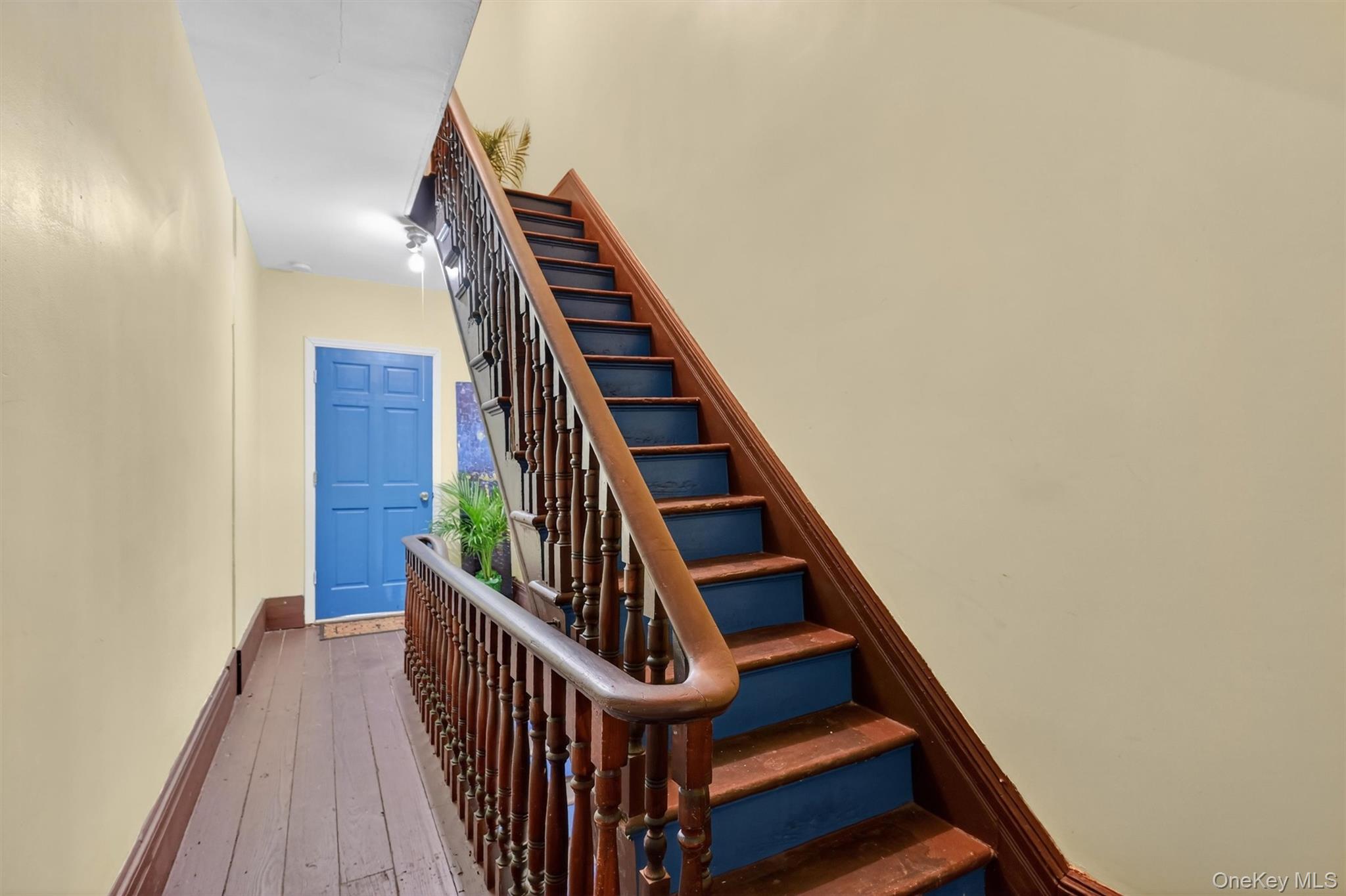 77 Liberty Street, Newburgh, NY 12550