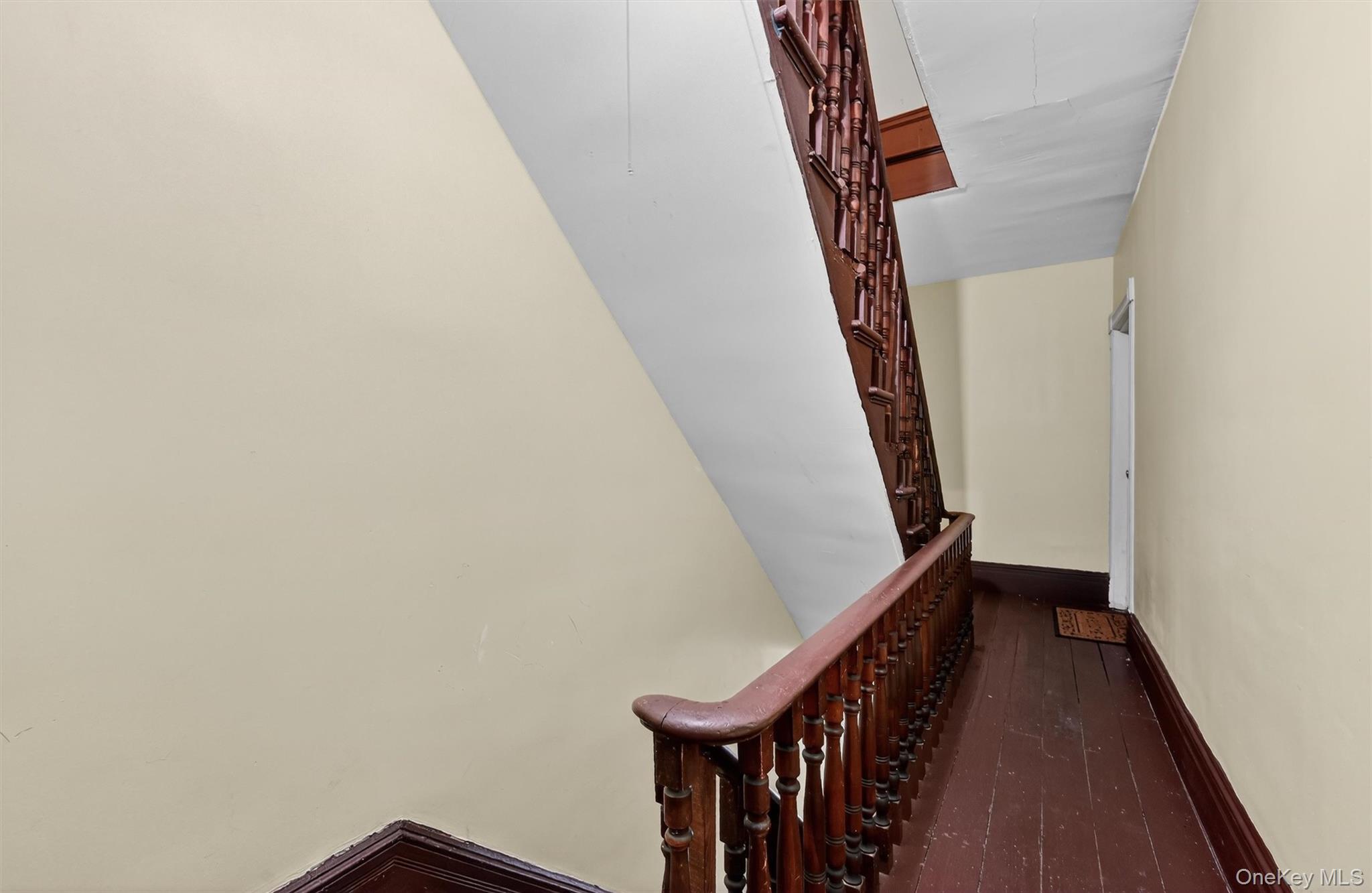 77 Liberty Street, Newburgh, NY 12550