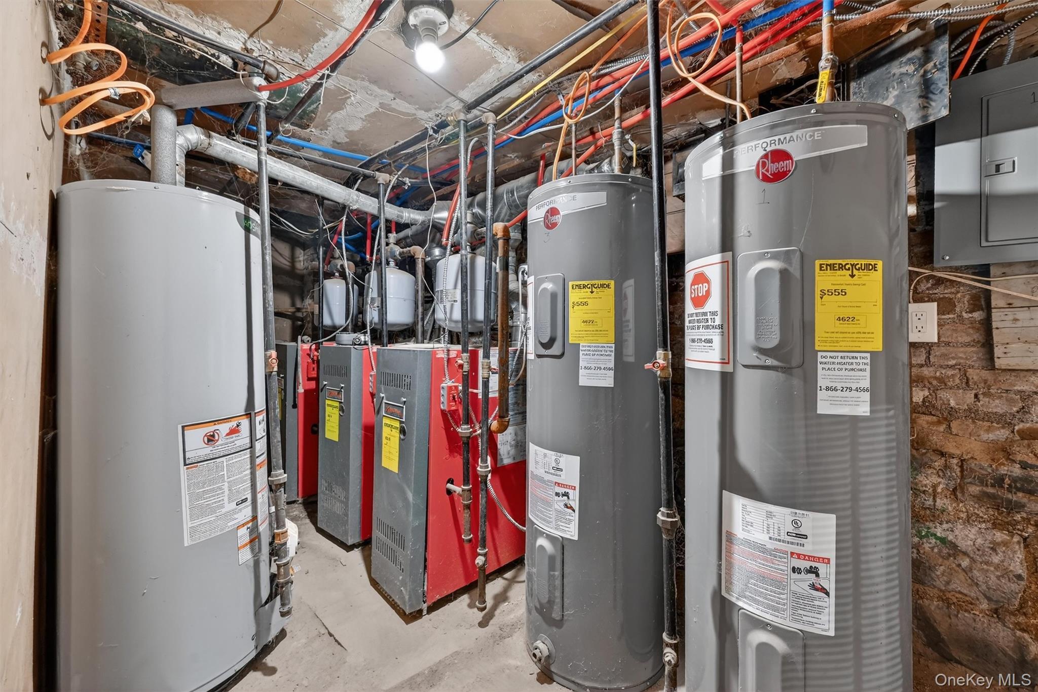 77 Liberty Street, Newburgh, NY 12550