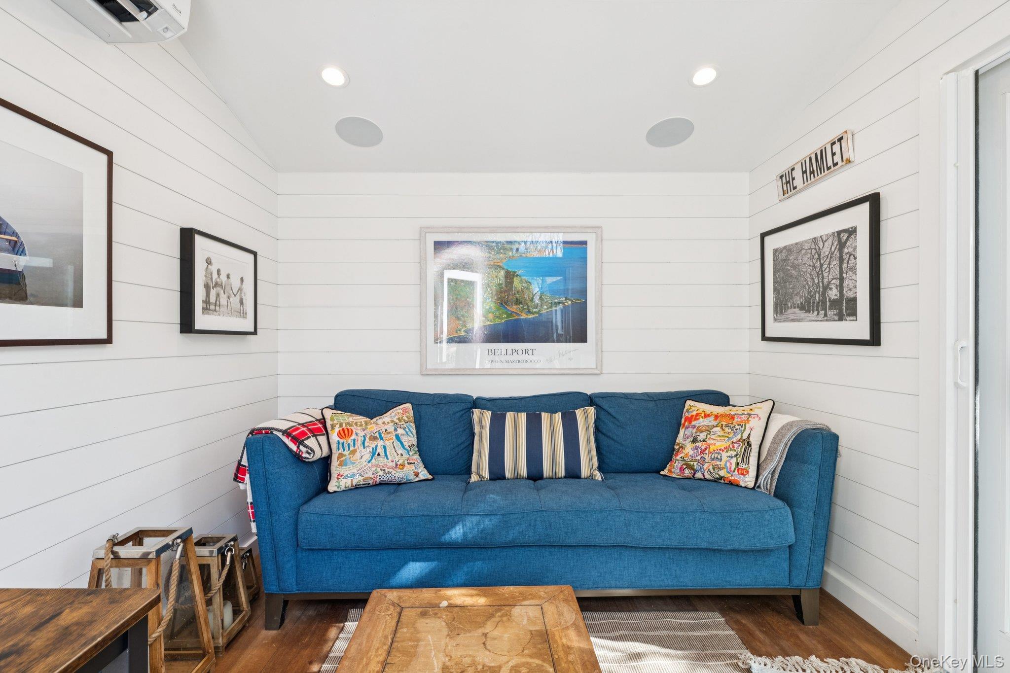 9 Wallace Lane, Brookhaven, NY 11719