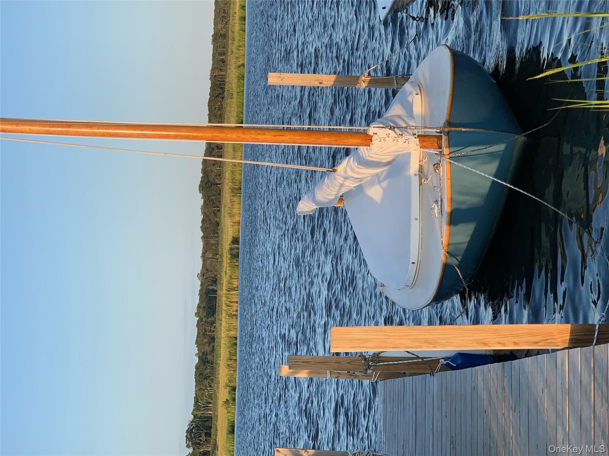 9 Wallace Lane, Brookhaven, NY 11719