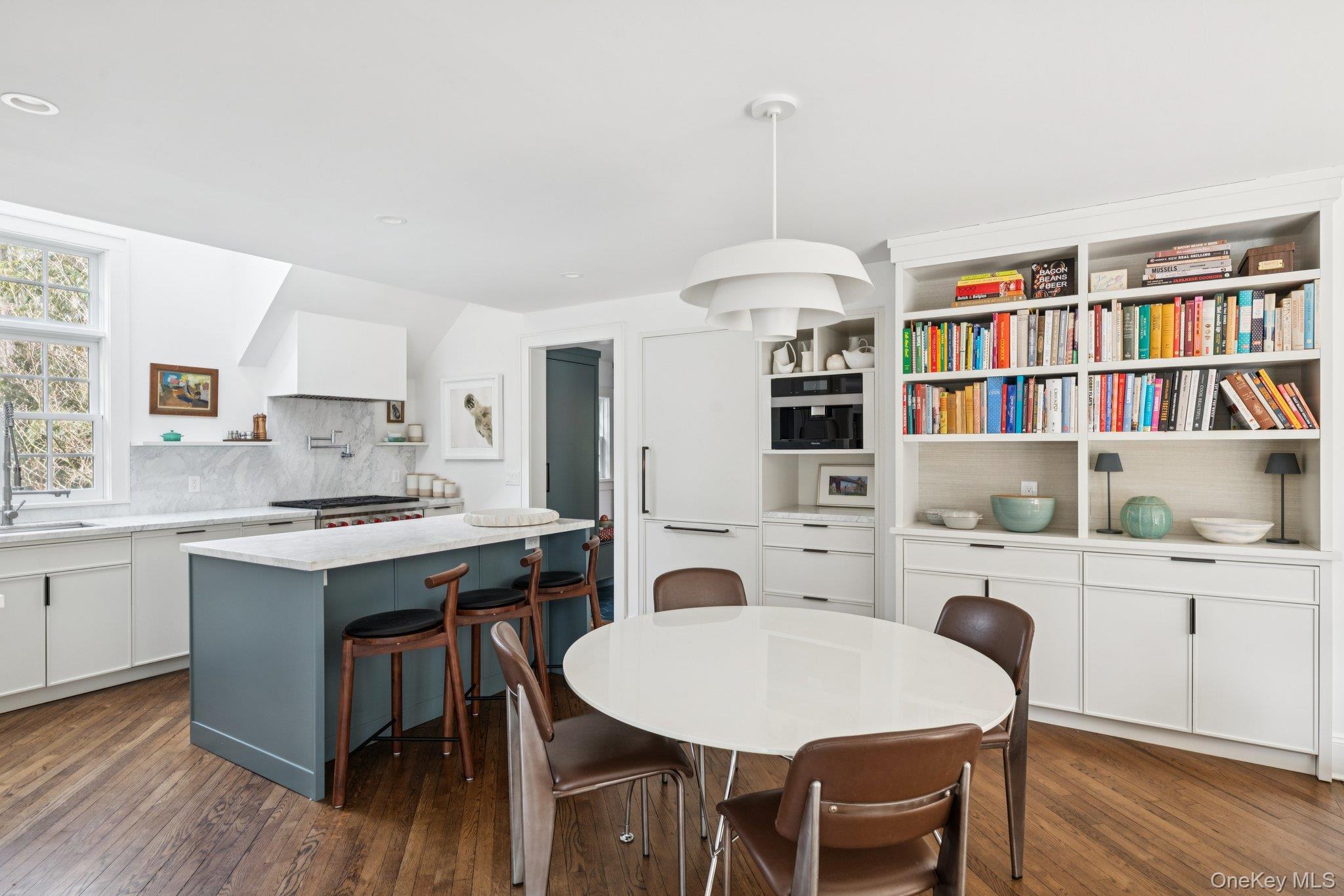 9 Wallace Lane, Brookhaven, NY 11719