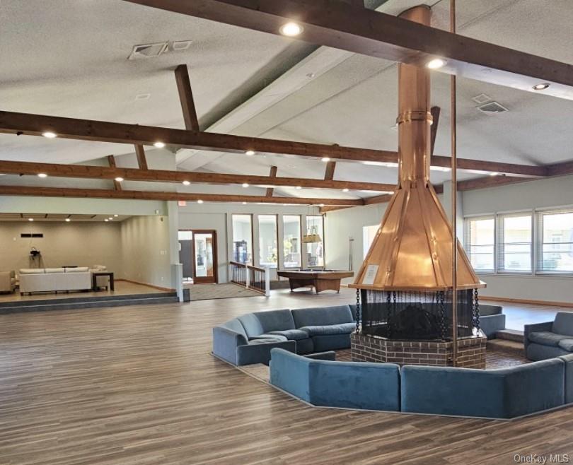 23 Sierra Court # 23, Coram, NY 11727