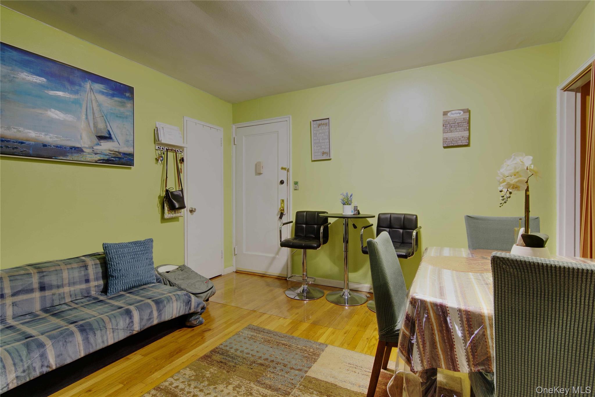 78 Gibson Boulevard # 1B, Valley Stream, NY 11581