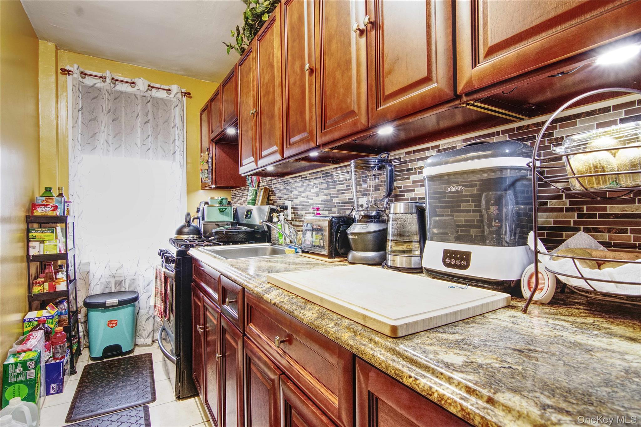 78 Gibson Boulevard # 1B, Valley Stream, NY 11581