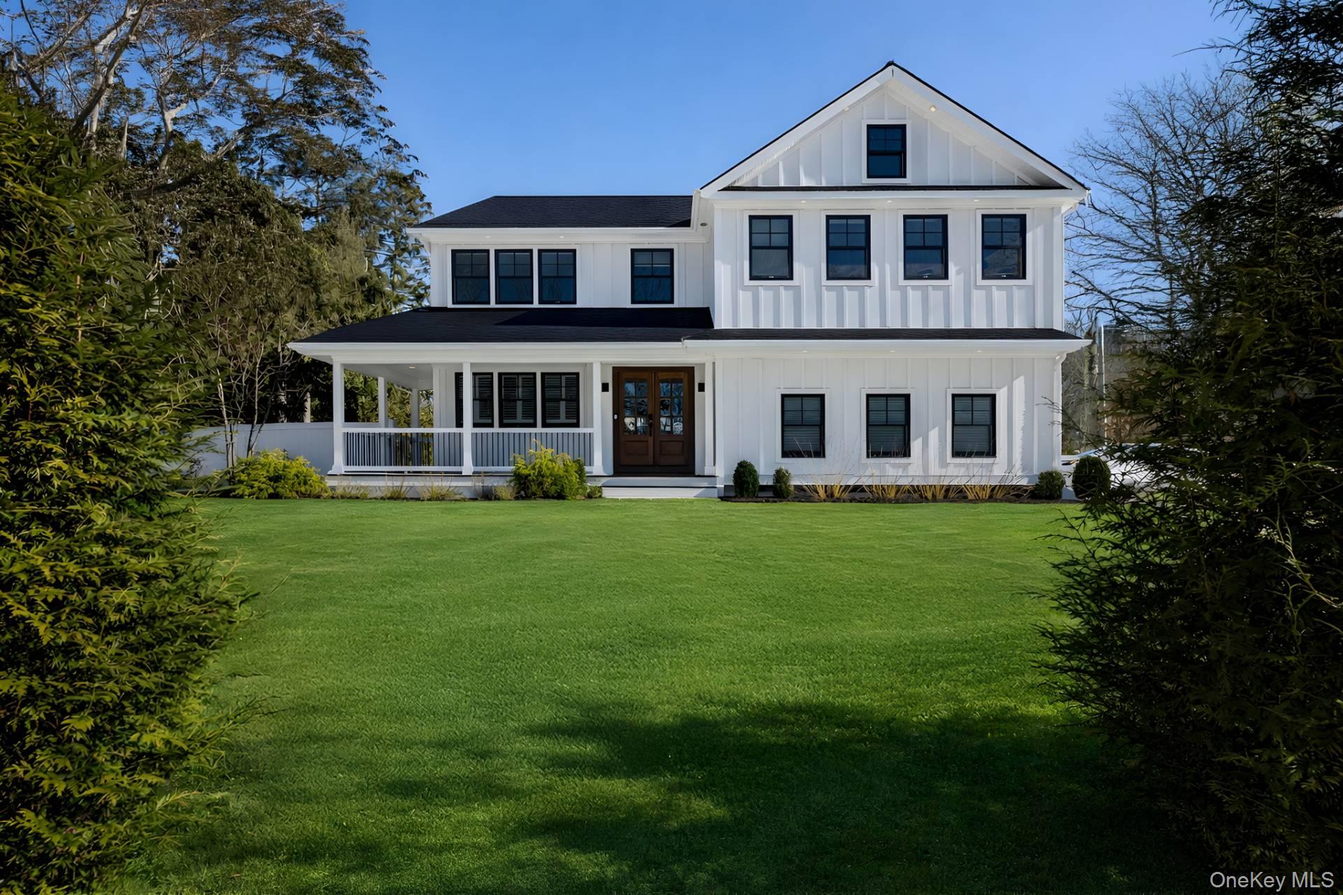 18 Sea Gate Avenue, Westhampton, NY 11977