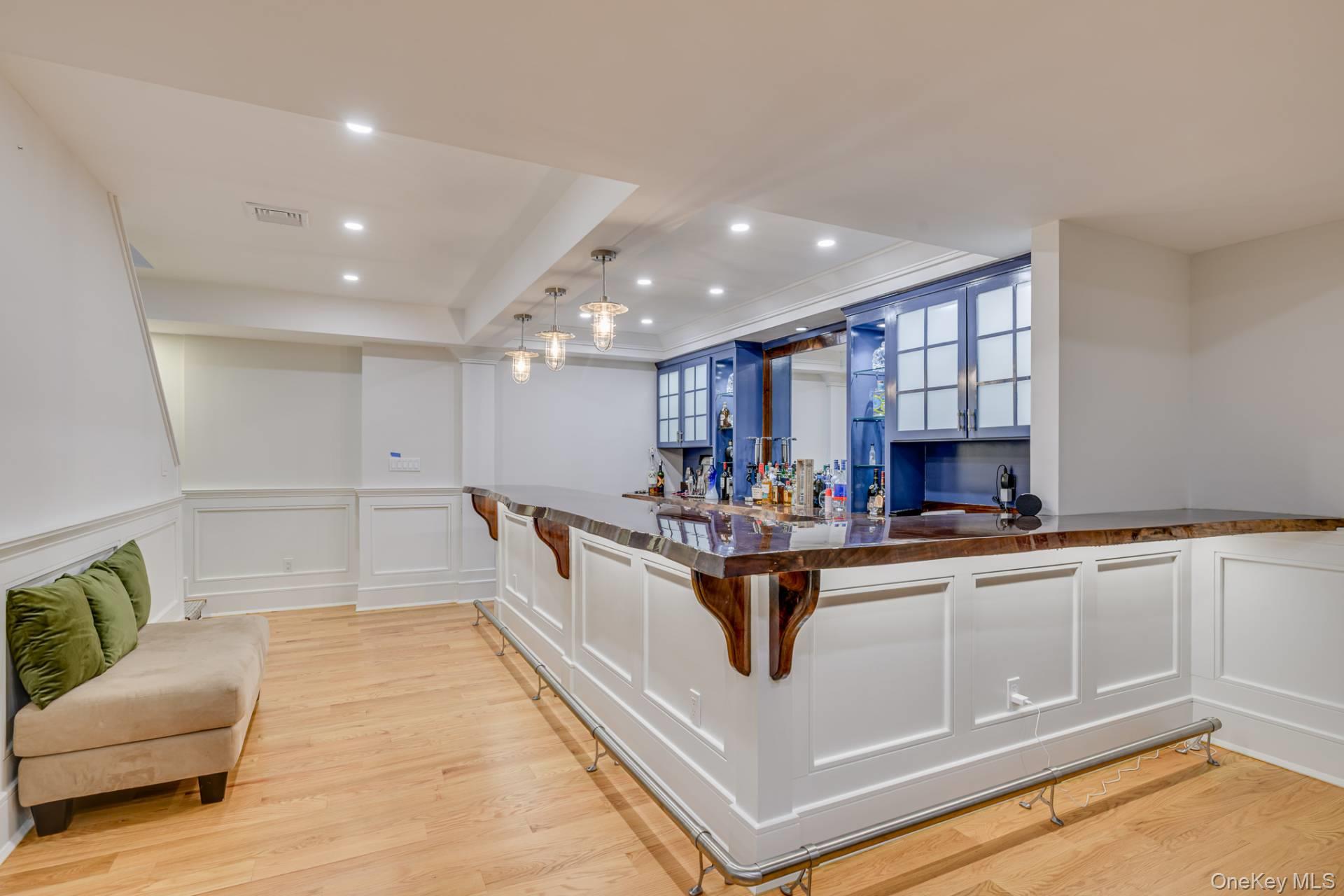 18 Sea Gate Avenue, Westhampton, NY 11977