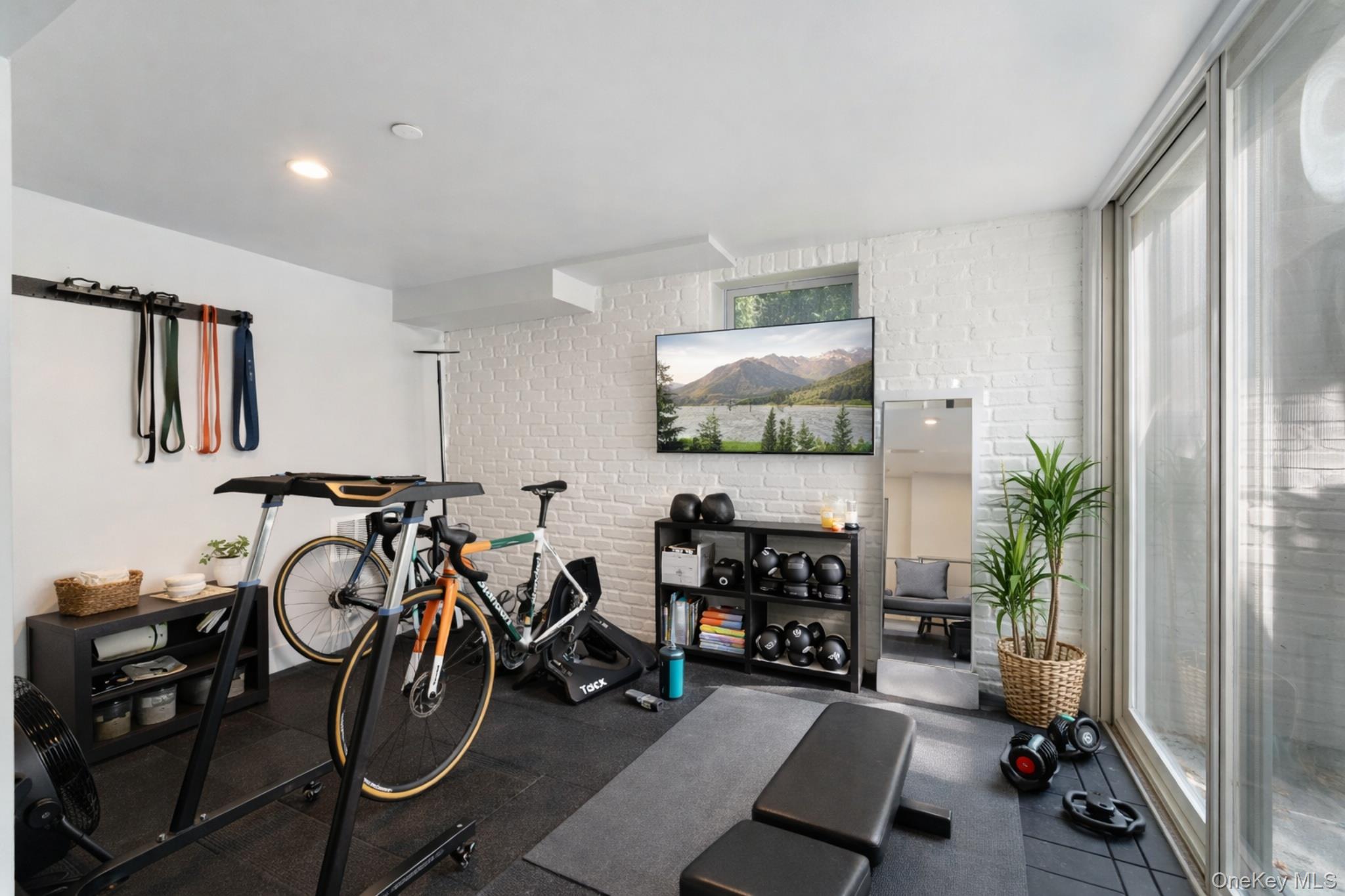 22 E Clinton Avenue, Irvington, NY 10533