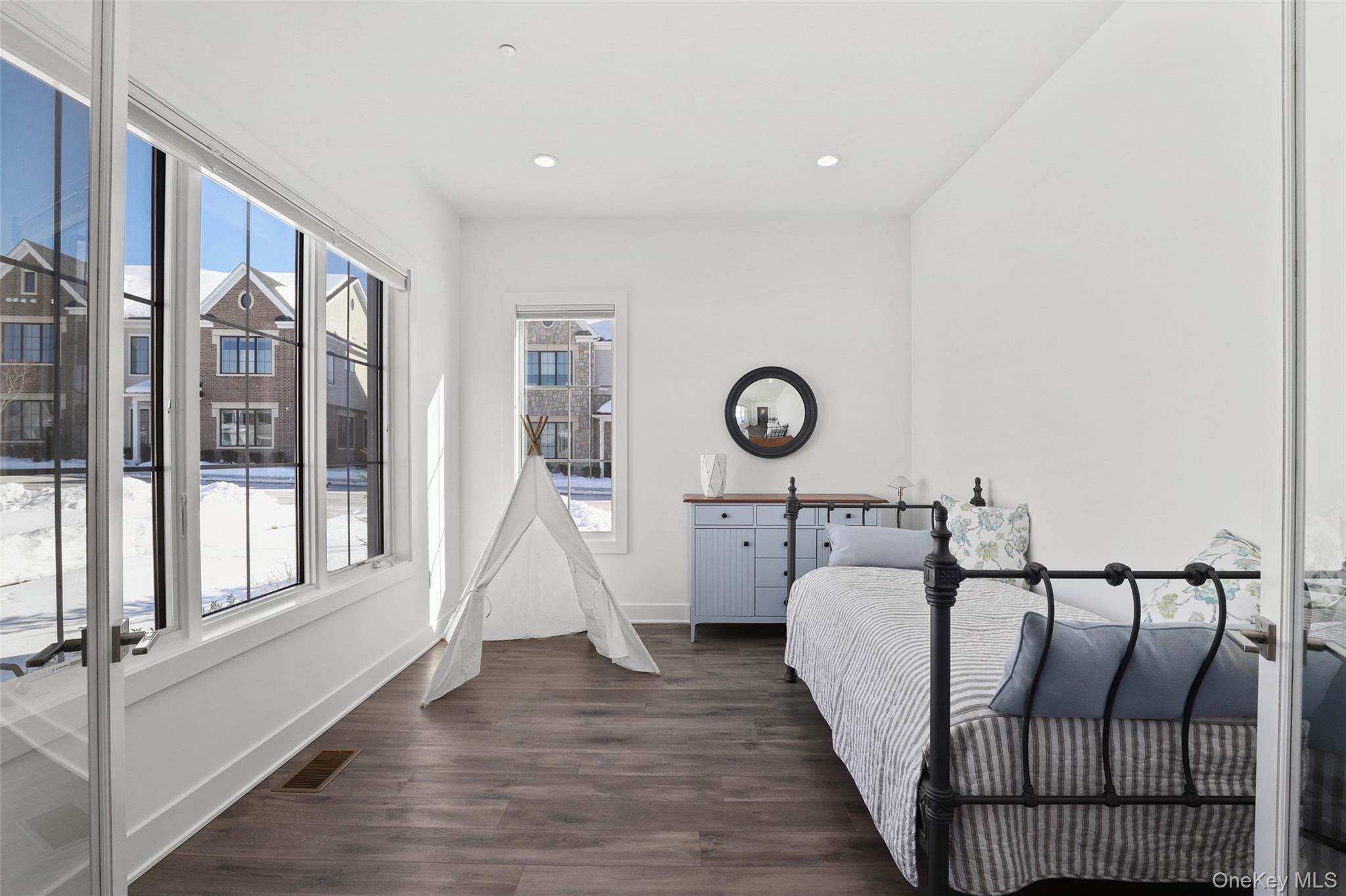 2 Dewitt Drive, Chappaqua, NY 10514