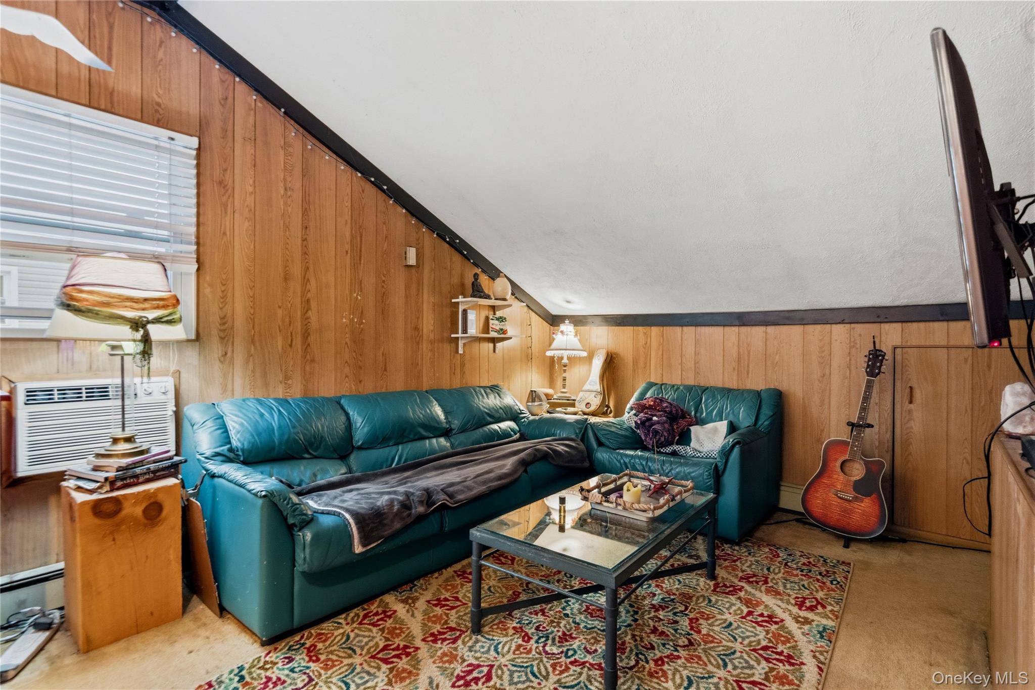 16 Newmarket Road, Syosset, NY 11791