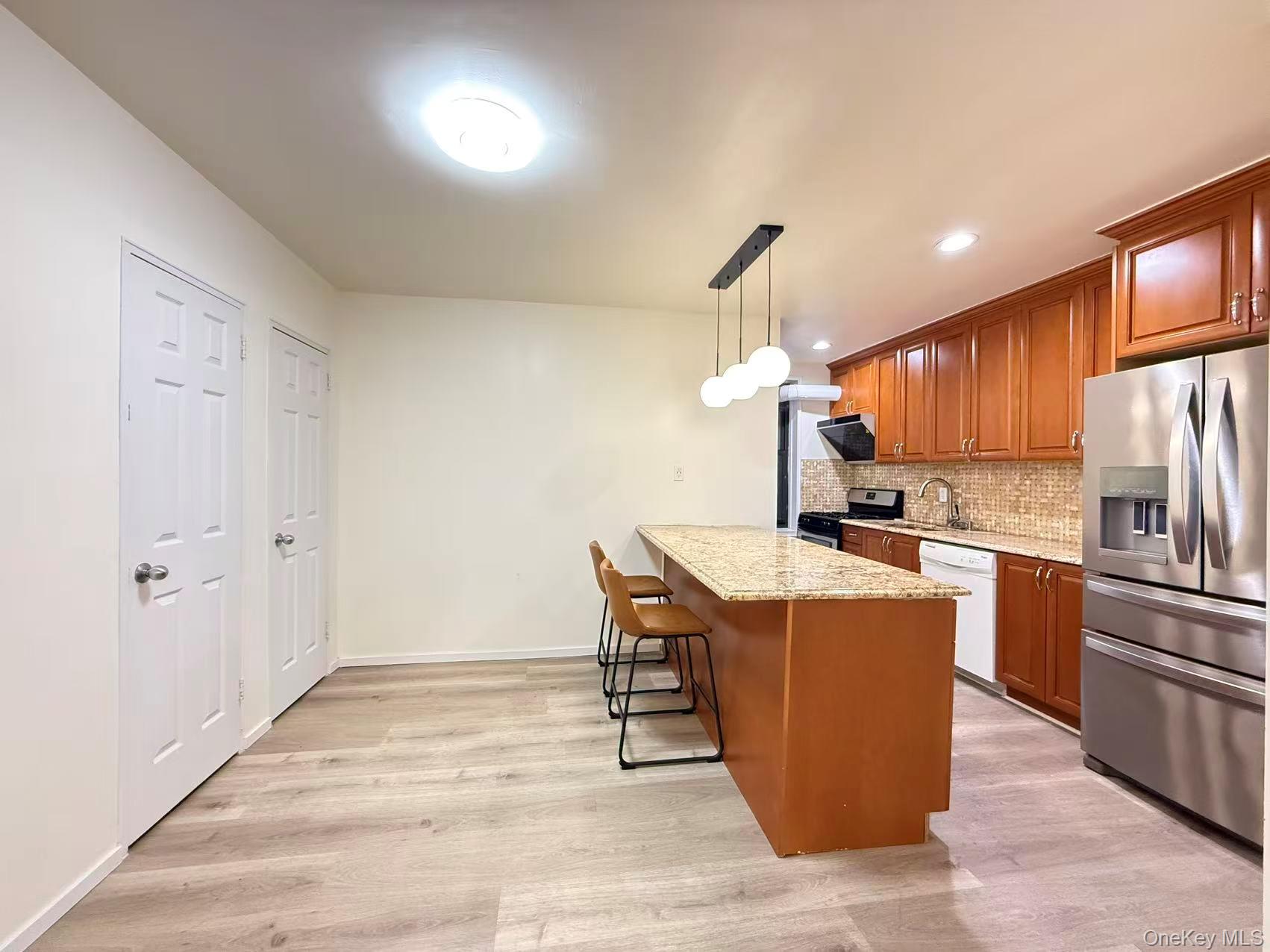 38-15 149 Street # 5H, Flushing, NY 11354