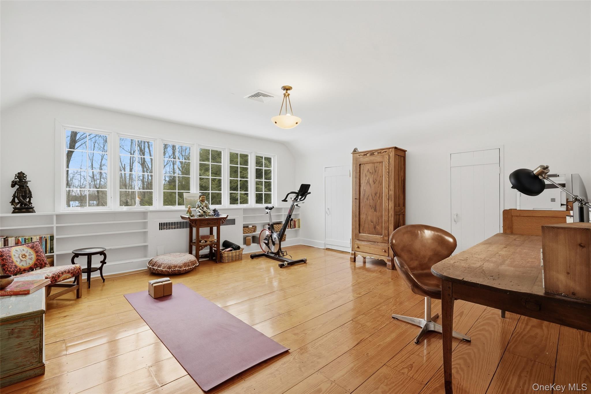 15 High Ridge Road, Pound Ridge, NY 10576