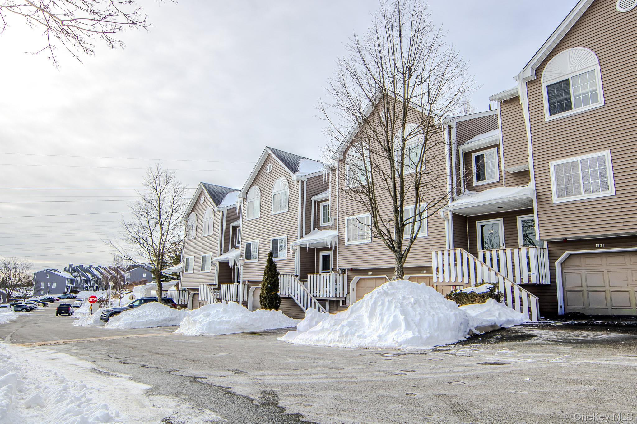 200 Eagle Ridge Way, Nanuet, NY 10954