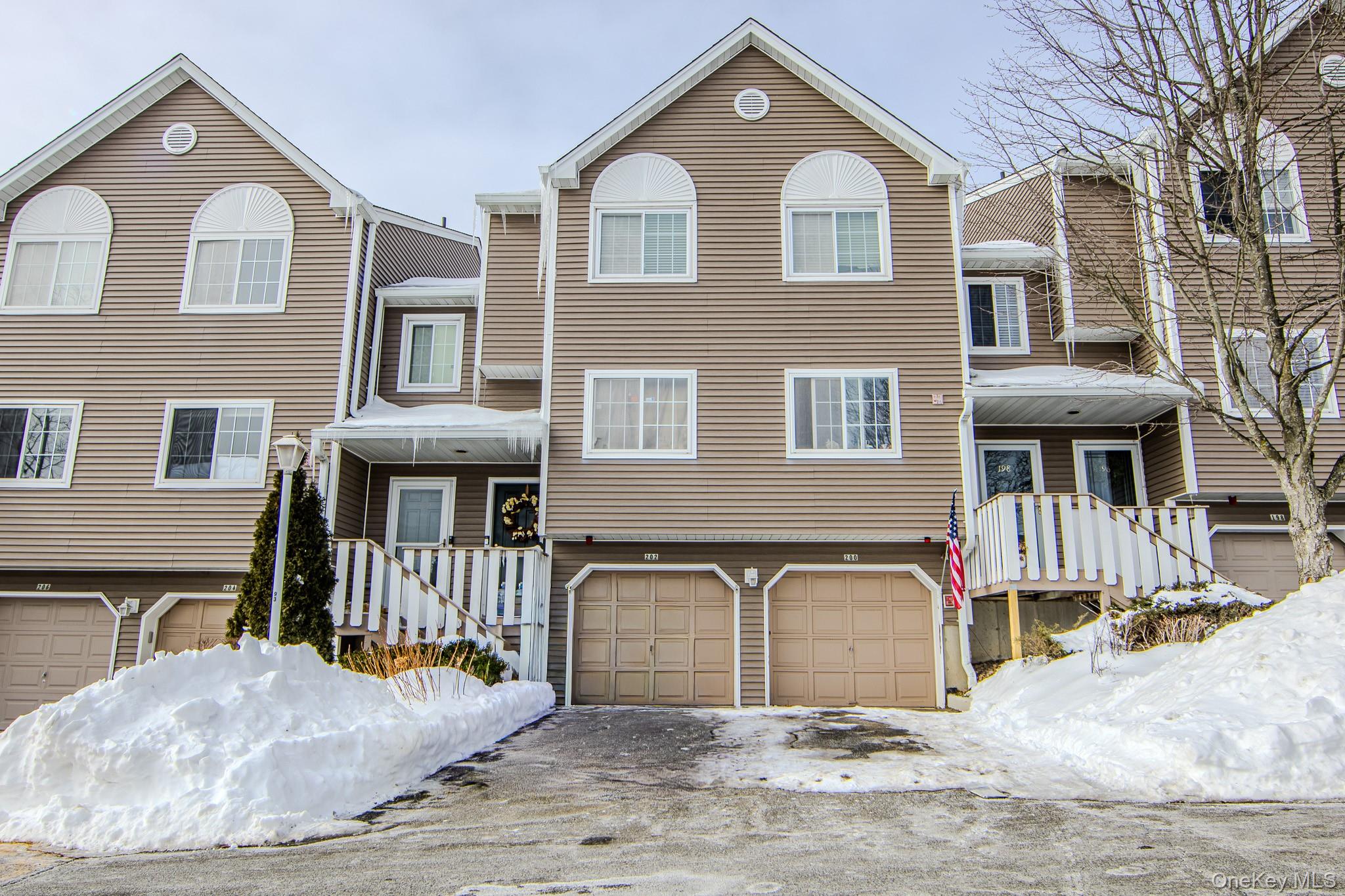 200 Eagle Ridge Way, Nanuet, NY 10954