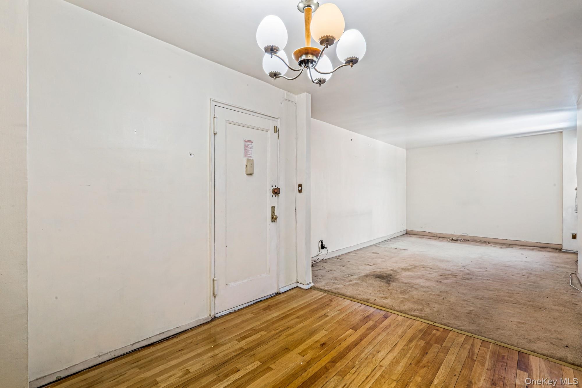 25-34 Union Street # 5G, Flushing, NY 11354