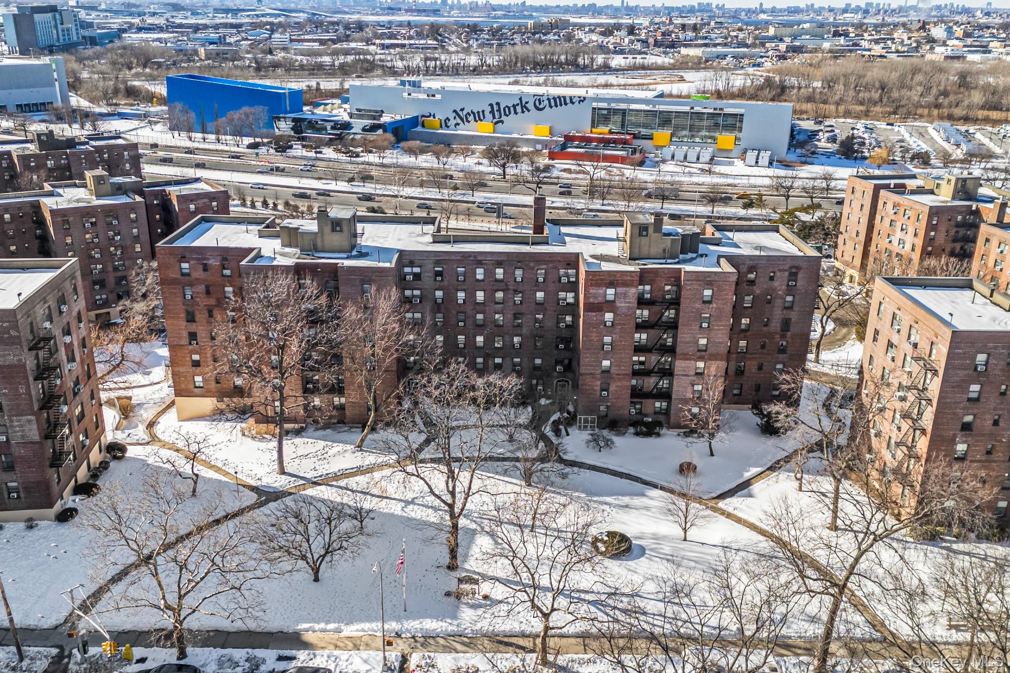 25-34 Union Street # 5G, Flushing, NY 11354