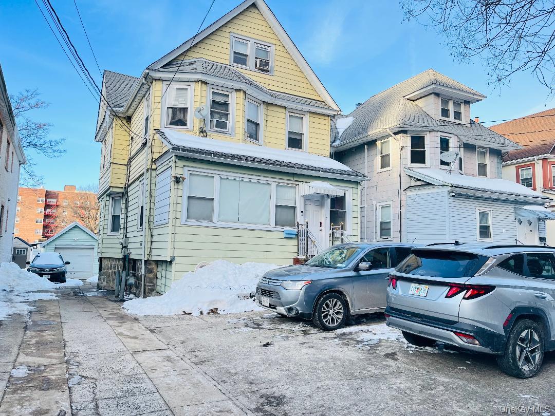 14705 35th Avenue, Flushing, NY 11354