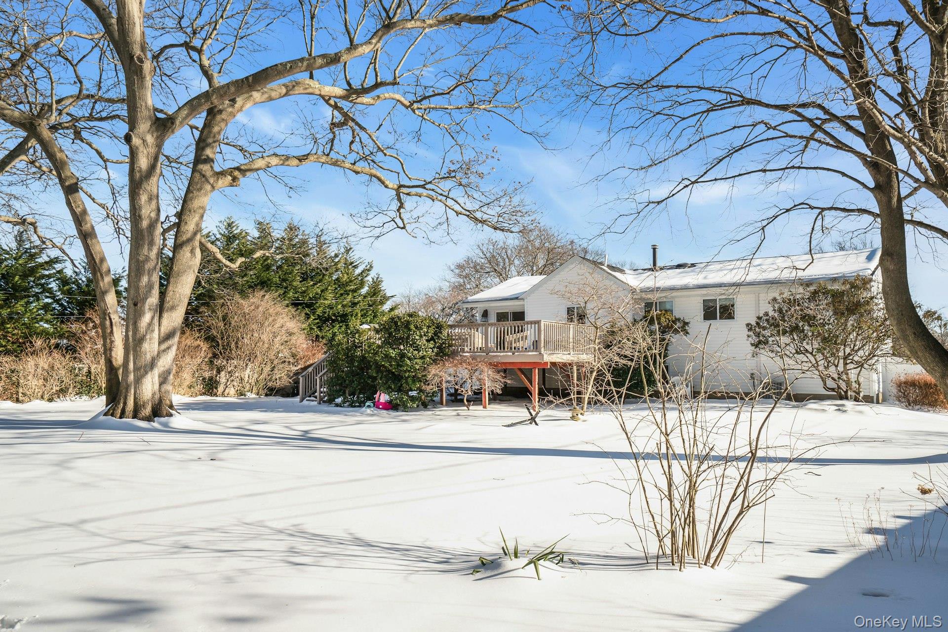 34 Corsa Street, Dix Hills, NY 11746