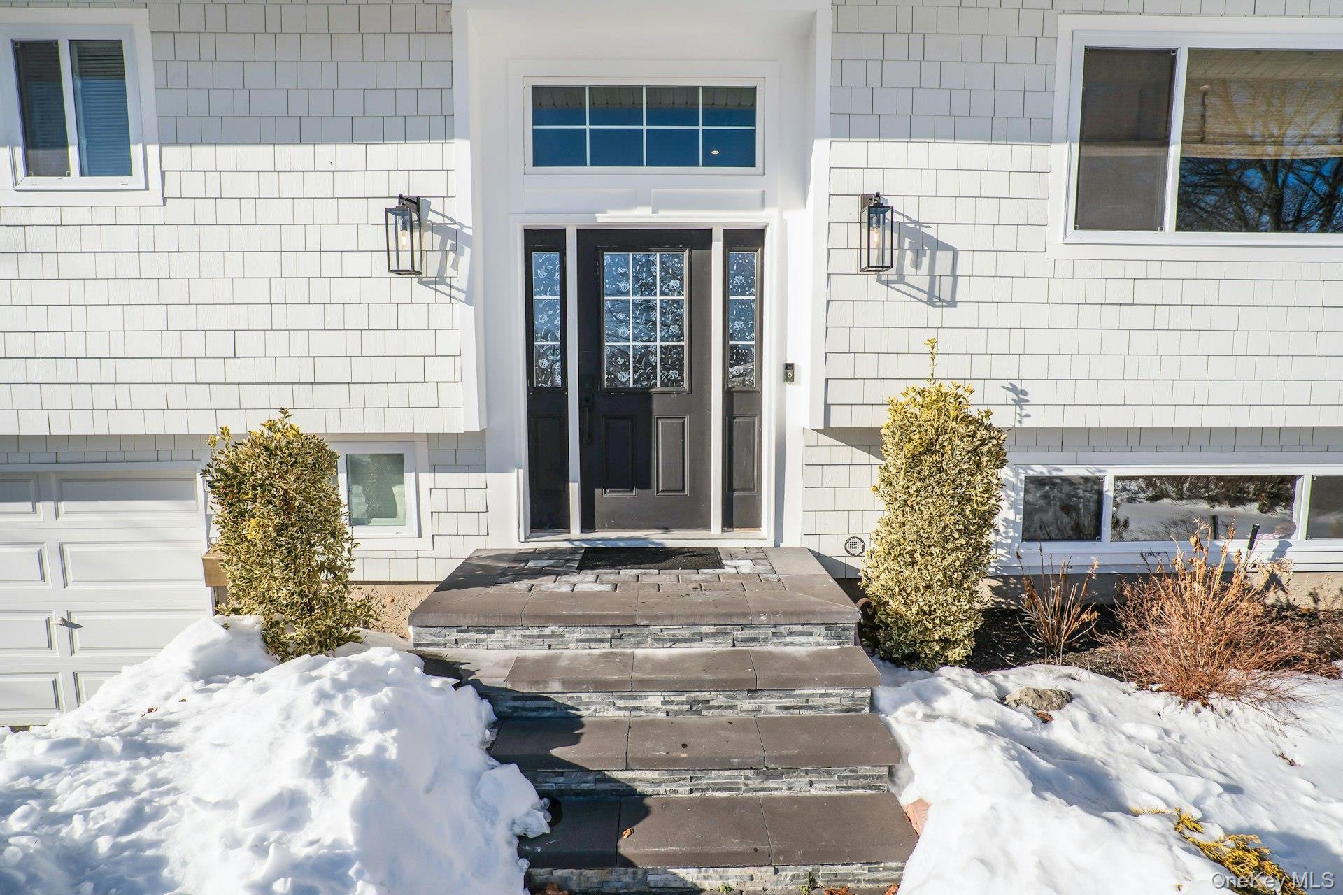 34 Corsa Street, Dix Hills, NY 11746