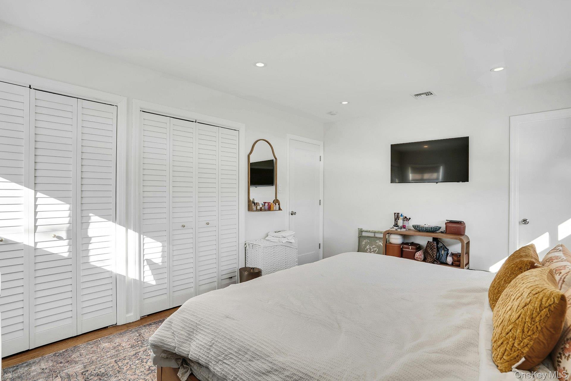 34 Corsa Street, Dix Hills, NY 11746