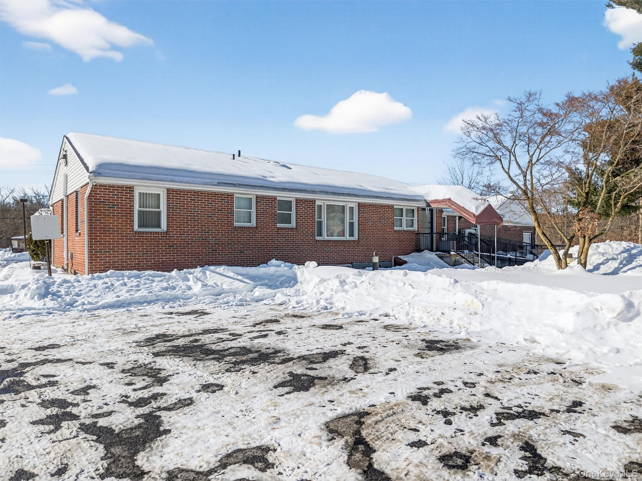 69 Old Temple Hill Road, New Windsor, NY 12553