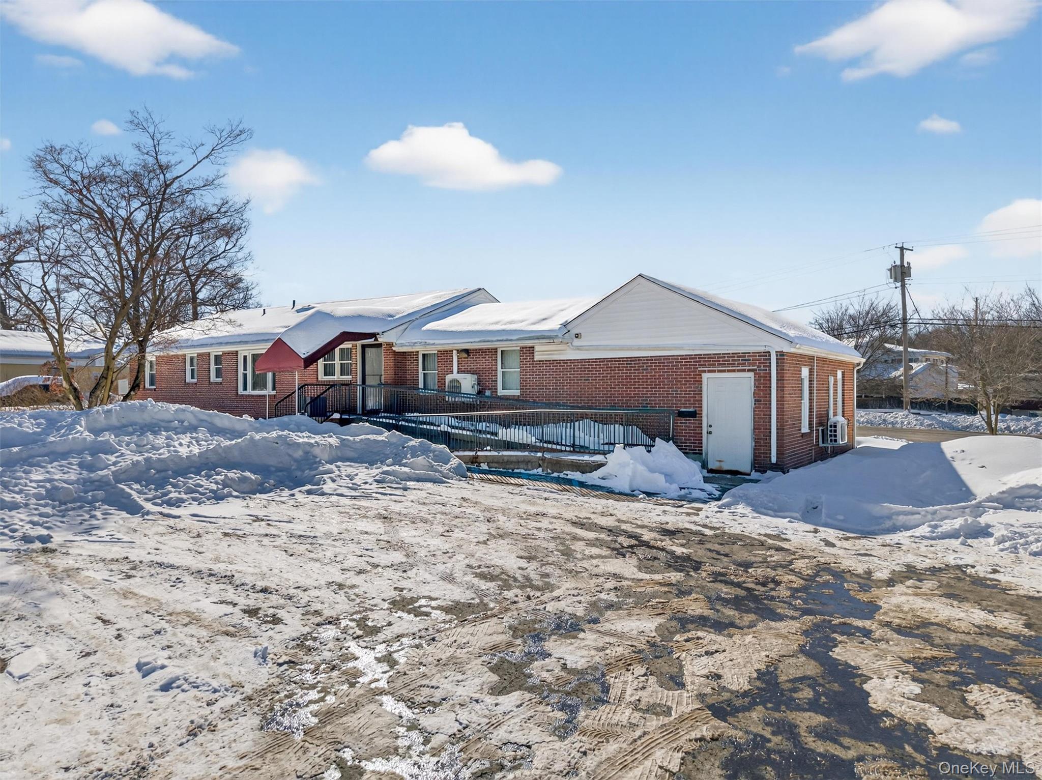 69 Old Temple Hill Road, New Windsor, NY 12553