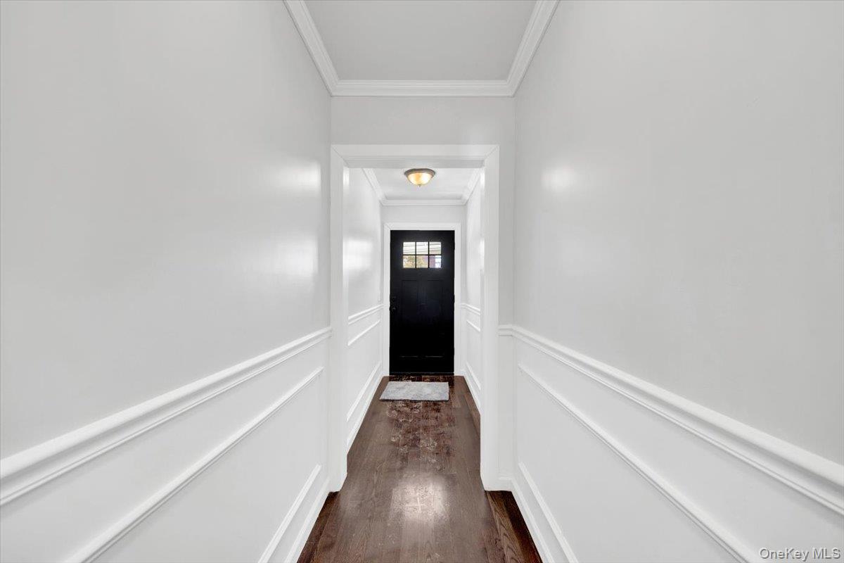 837 Penfield Street, Bronx, NY 10470