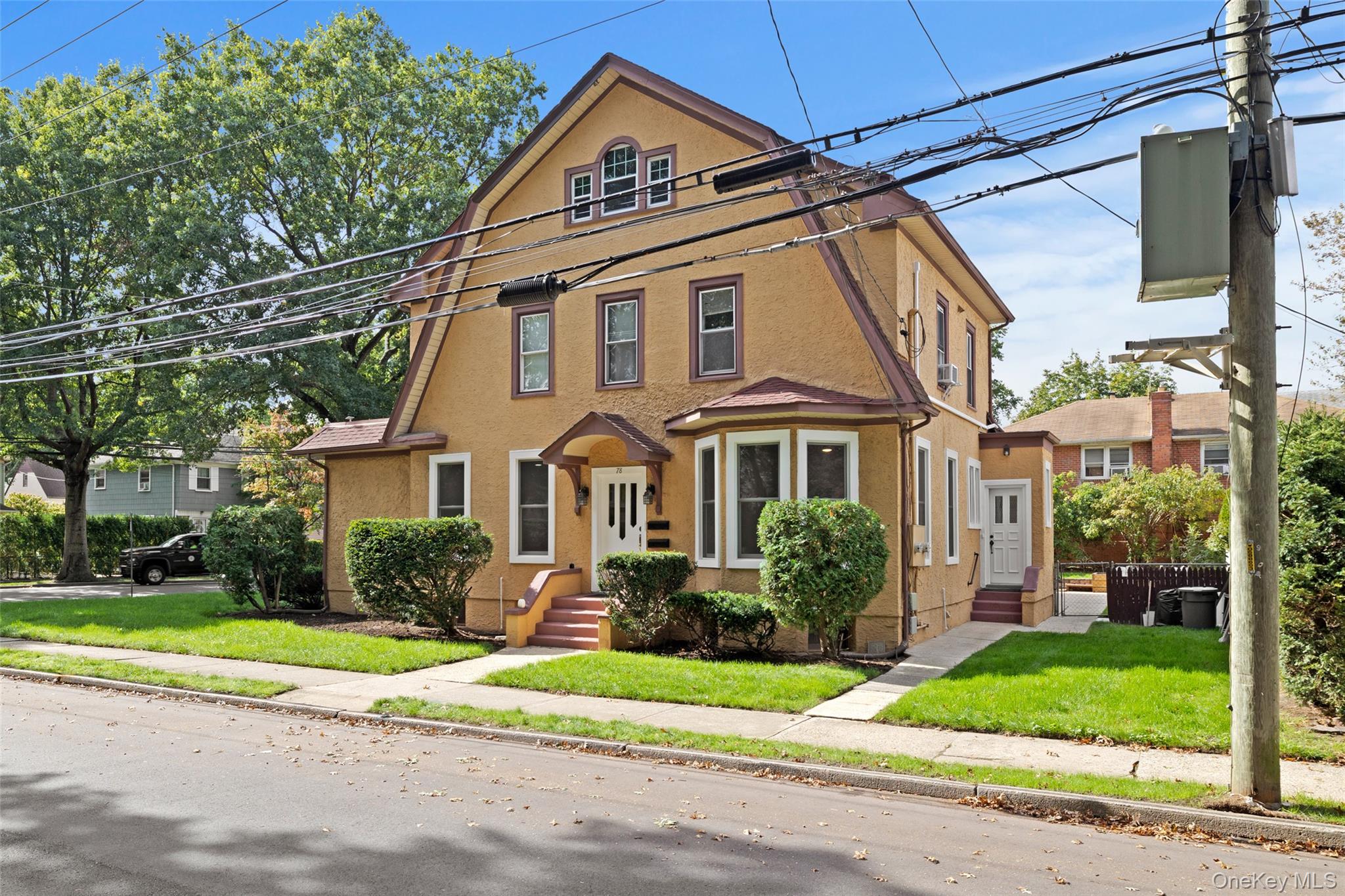 78 Violet Avenue # First Floor With 2 Bdrms, Floral Park, NY 11001
