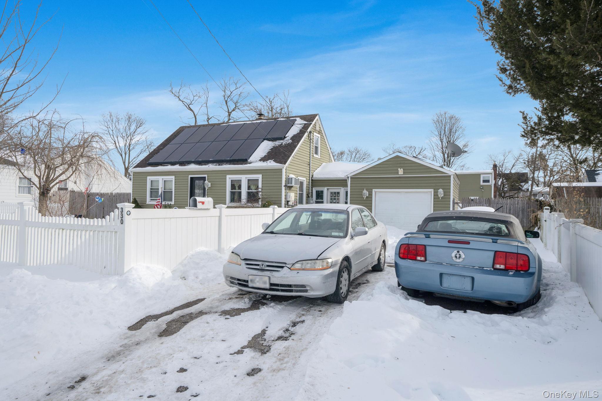 330 Earle Street, Central Islip, NY 11722