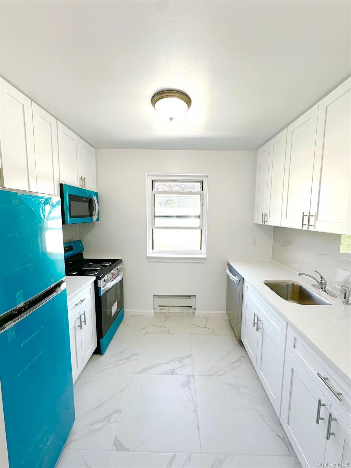 6708 152 # 266B, Flushing, NY 11367