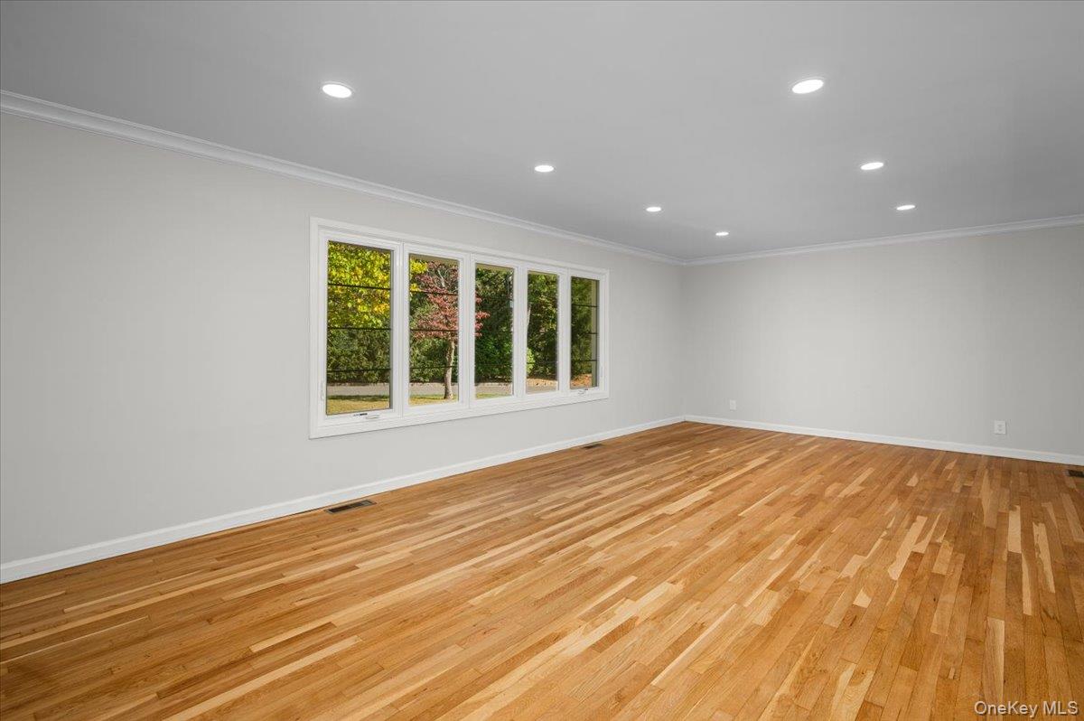 15 Hillside Road, Bronxville, NY 10708