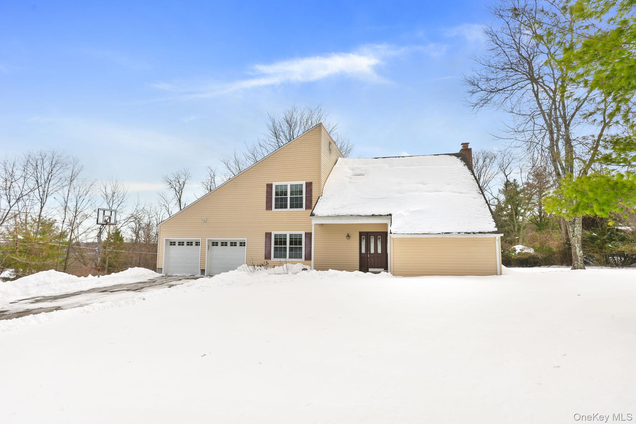 1325 Quarry Drive, Mohegan Lake, NY 10547