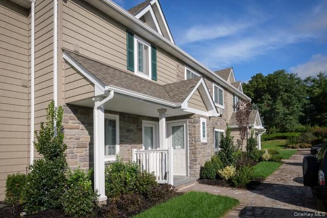 344 Cassa Loop # 344, Holtsville, NY 11742