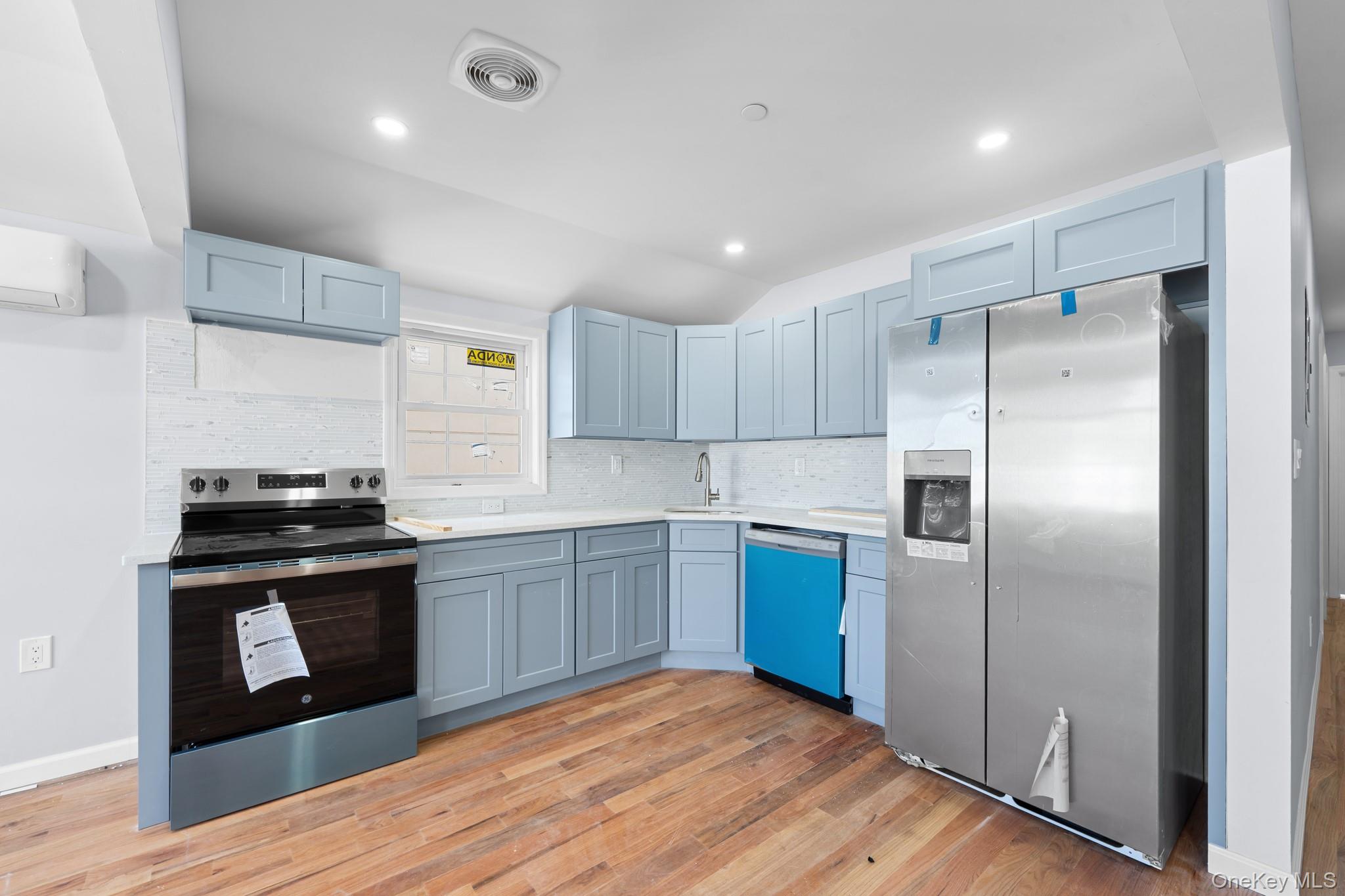 223-12 134th Road, Laurelton, NY 11413